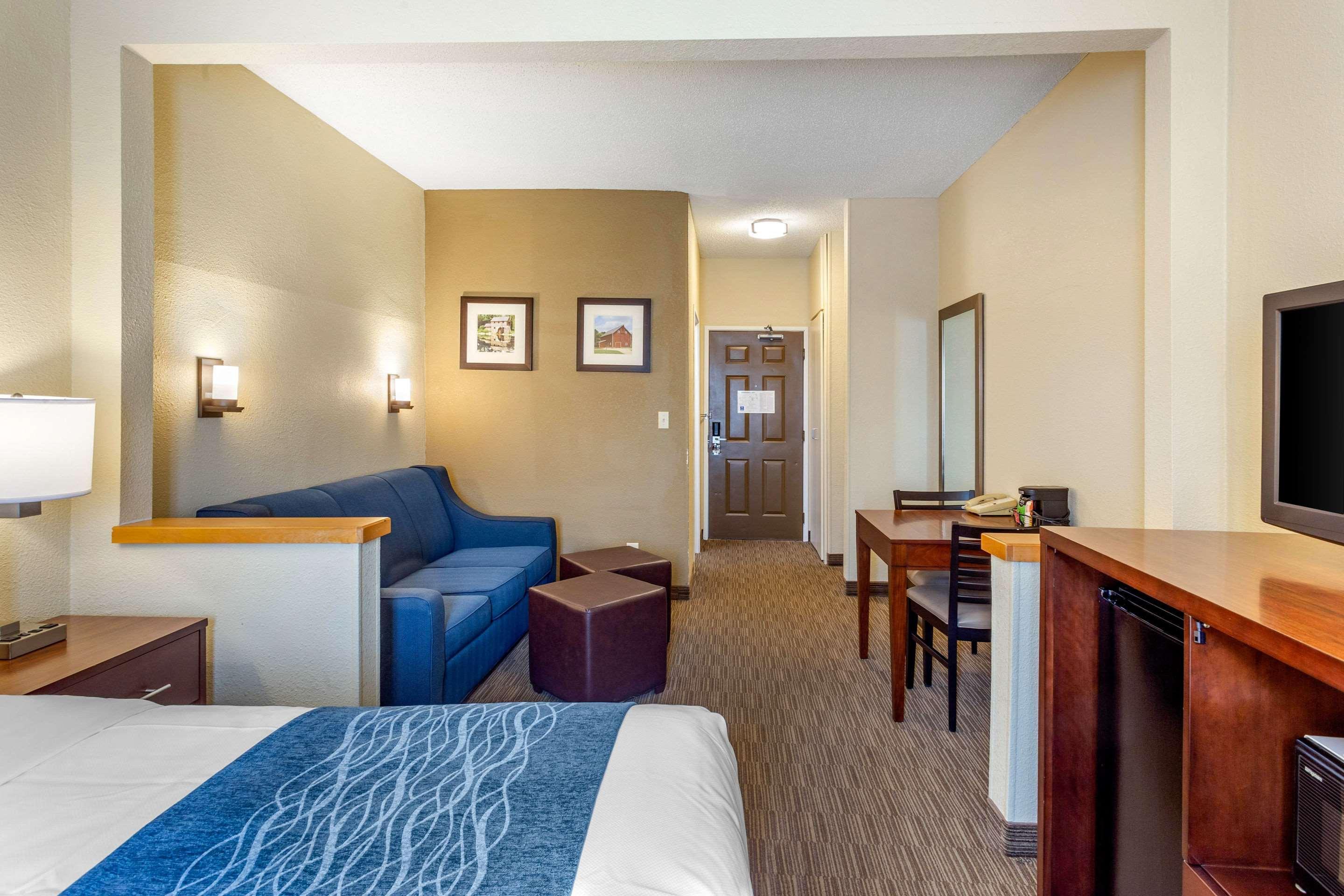 Comfort Inn Rockford Near Casino District Екстериор снимка