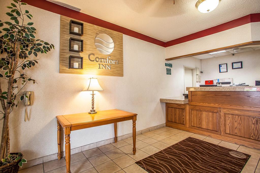 Comfort Inn Rockford Near Casino District Екстериор снимка