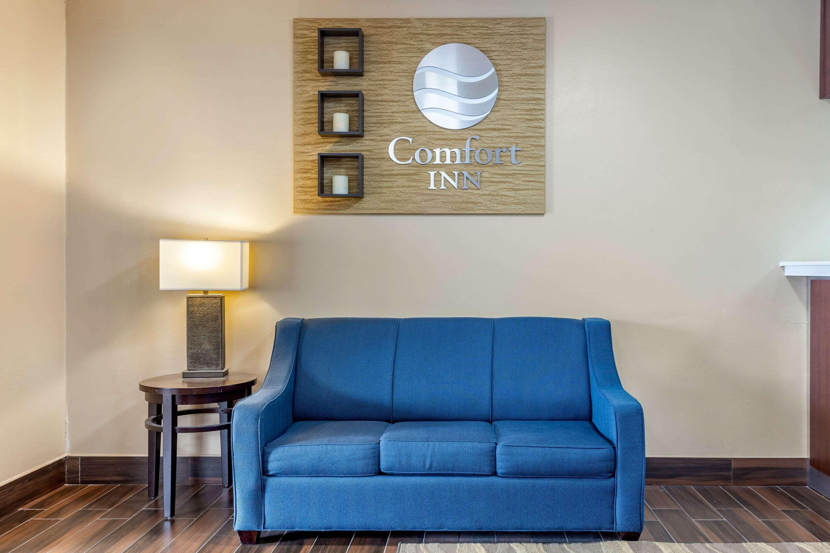 Comfort Inn Rockford Near Casino District Екстериор снимка